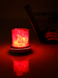 Светильник декоративный настольный ночник RGB с кристаллами соли Огонёк OG-LDP23